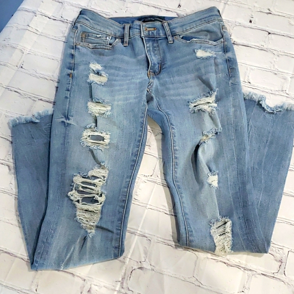 Aeropastle low rise ripped frayed jegging jeans size 2